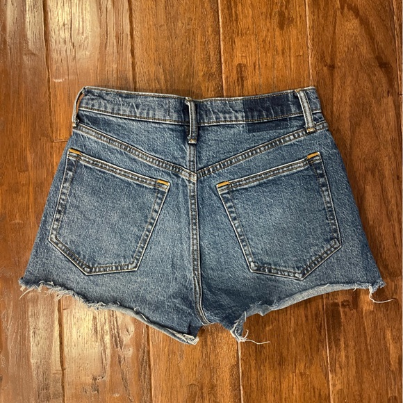 Abercrombie & Fitch jean shorts size 26 - Picture 2 of 3